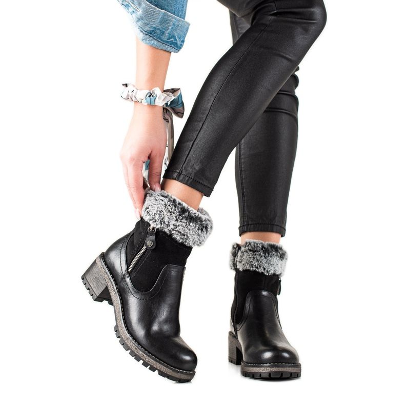 Goodin Stivali casual con pelliccia nero