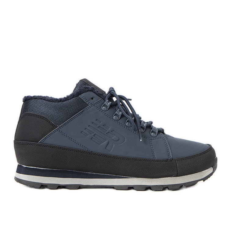 Scarpe sportive da uomo isolate blu navy Grifar nero