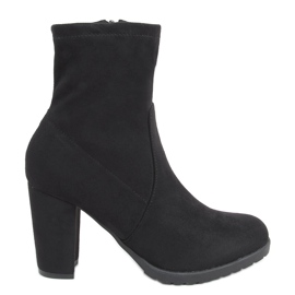 Stivali con tacco alto di Dani Black nero