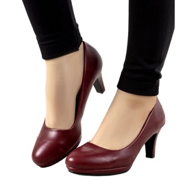 Décolleté bordeaux su tacco Fink in pelle nero