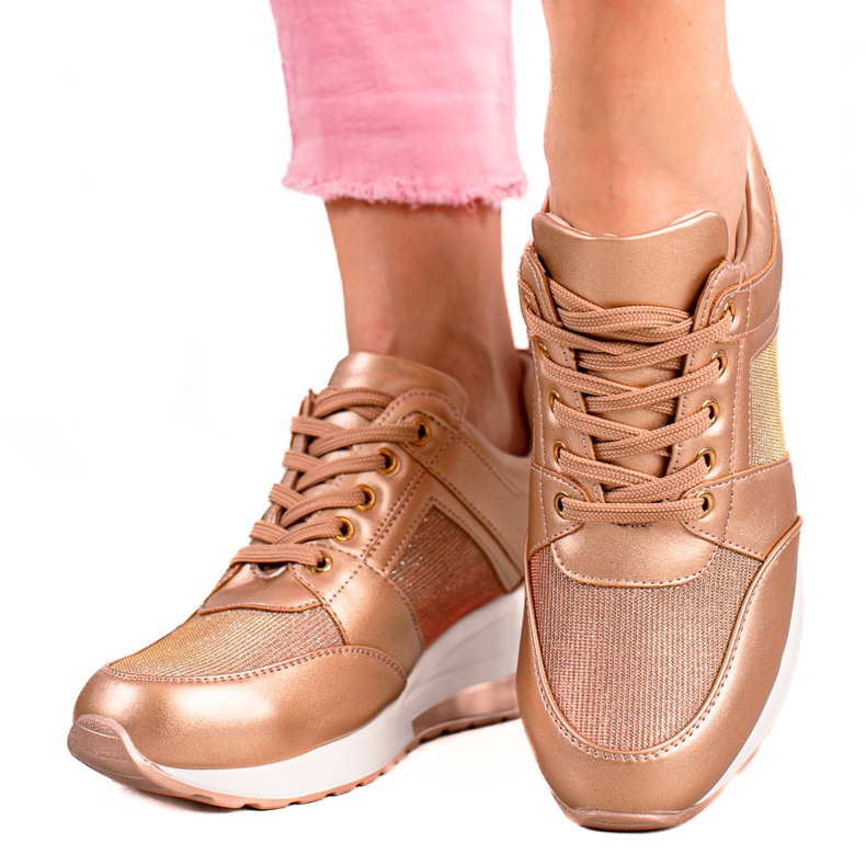 Diamantique Sneakers con zeppa dorata d'oro
