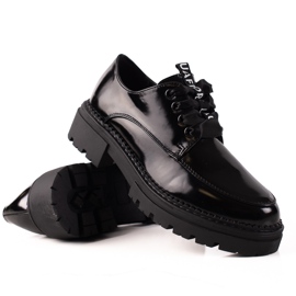 La.Fi Scarpe alla moda con lacci nero