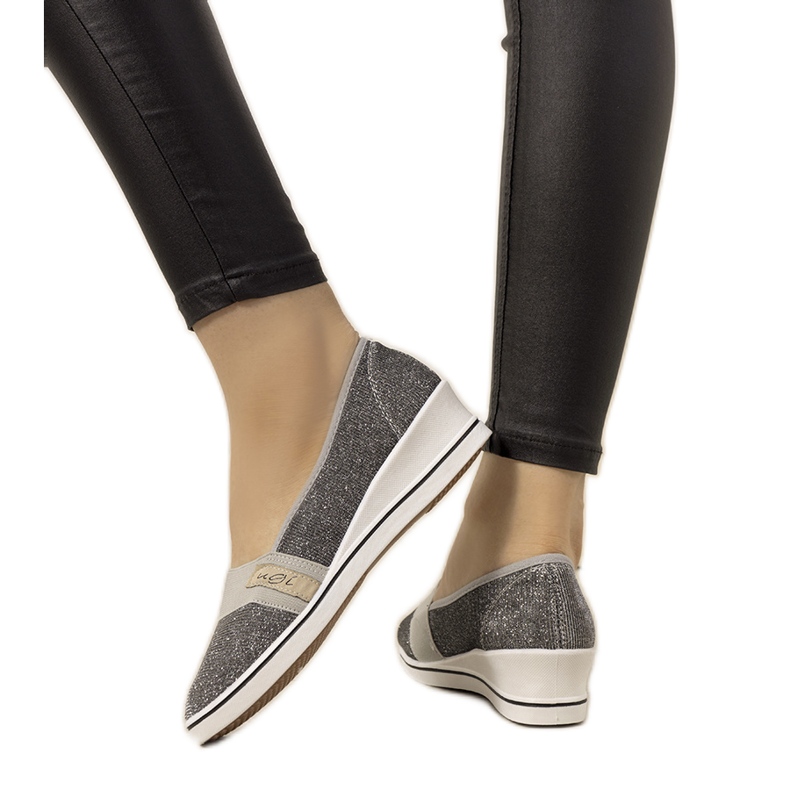 Sneakers grigie con zeppa di Burris grigio