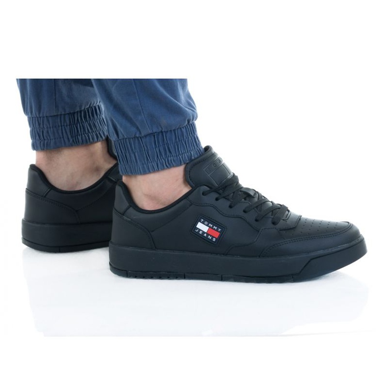 Tommy Hilfiger Bascet Leather M EM0EM00900 nero