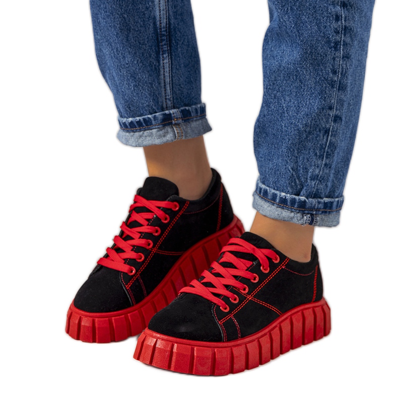 Sneakers nere con suola spessa Liane nero rosso