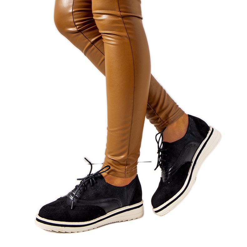 Scarpe oxford nere da donna di Beco nero
