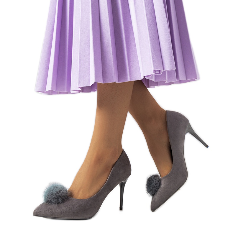 I tacchi grigi di Loisel grigio