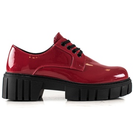Scarpe rosse sulla piattaforma La.Fi rosso