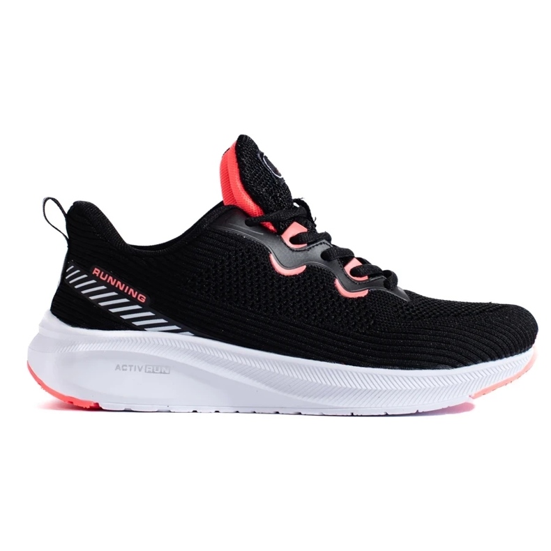 Scarpe sportive sulla piattaforma DK nero