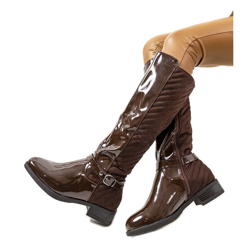Stivale Timotea in pelle verniciata marrone