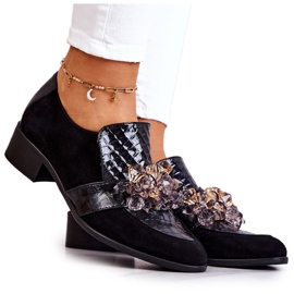 Scarpe Scamosciate Con Decorazione Davine Nera nero