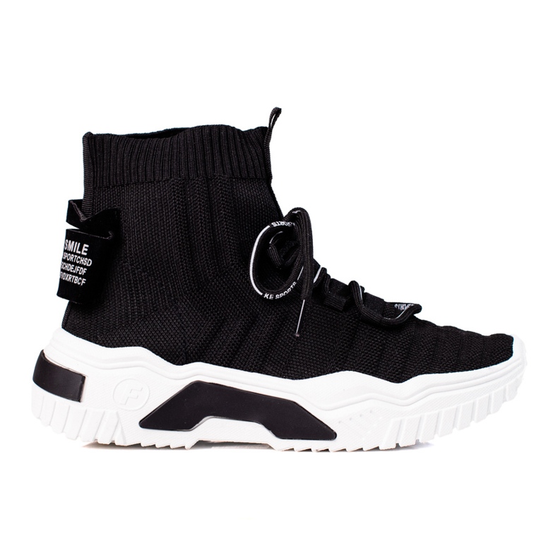 TRENDI Sneakers alla moda con un calzino nero