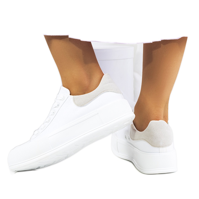 Sneakers bianche sulla piattaforma Venancia bianca