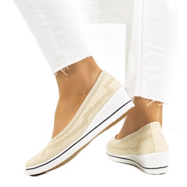 Ballerine beige sulla zeppa Connor