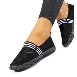 Sneakers nere Tanya traforate nero