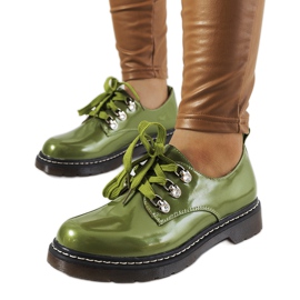 Scarpe laccate verdi di Kristina verde