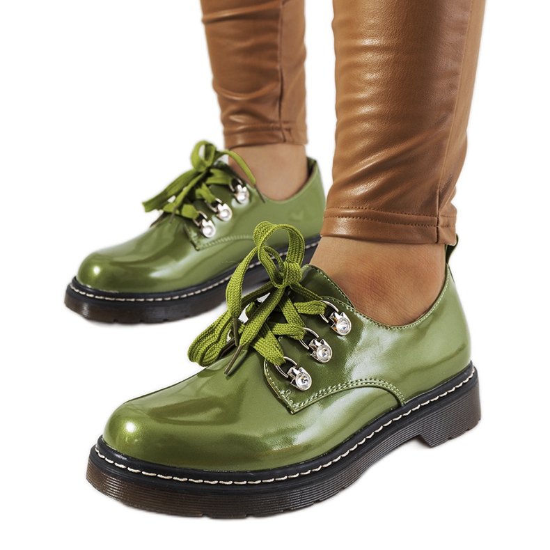 Scarpe laccate verdi di Kristina verde