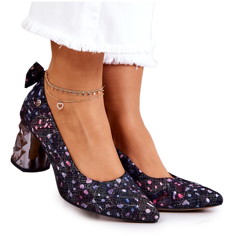 Décolleté In Pelle Su Un Bar Maciejka 05334-15 Blu Navy rosa multicolore