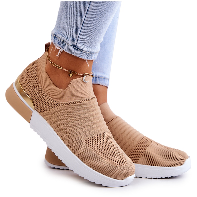 News Scarpa sportiva beige Lorento