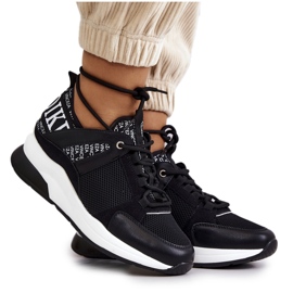 Vinceza Scarpe Sportive Sneakers Su Zeppa Nera Lorey nero
