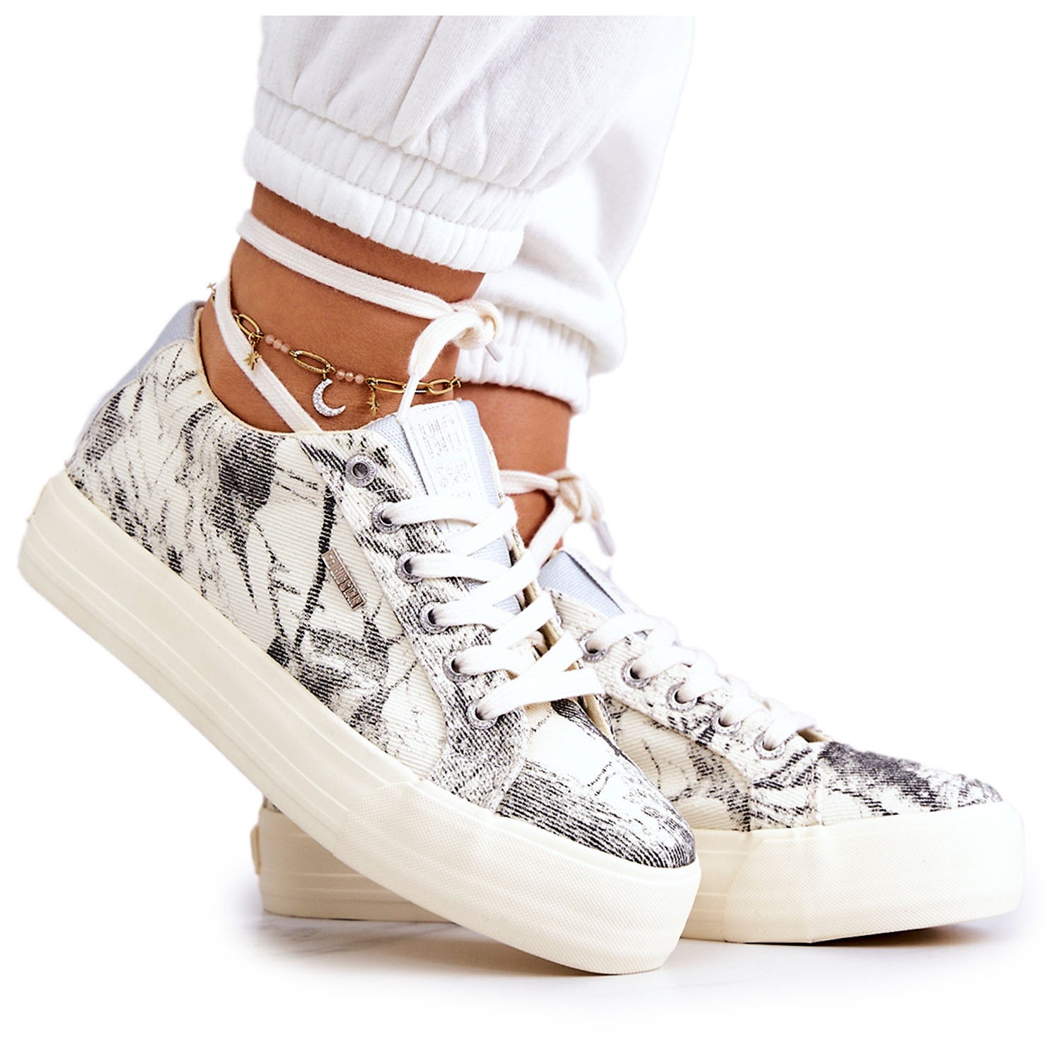 Sneakers Scarpe sportive JJ274541 chiaro marrone beige