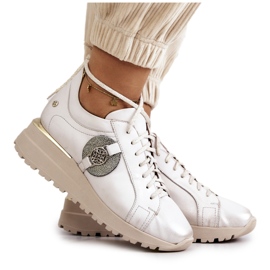 Scarpe sportive in pelle con zeppa Maciejka 05492-04 Beige