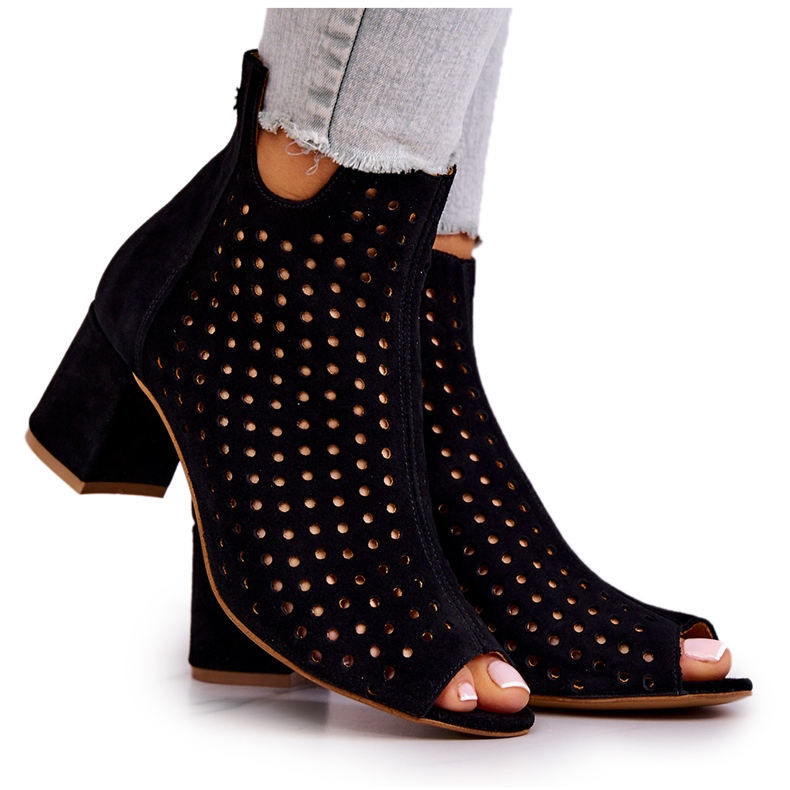 Stivali in pelle traforati Maciejka 05420-43 Nero