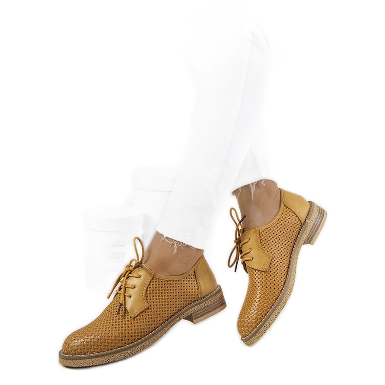 Scarpa oxford traforata marrone Ortensia
