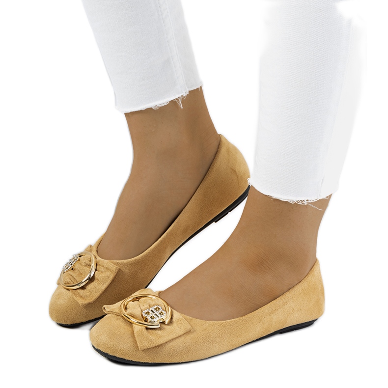 Ballerine beige con fibbia Ribero