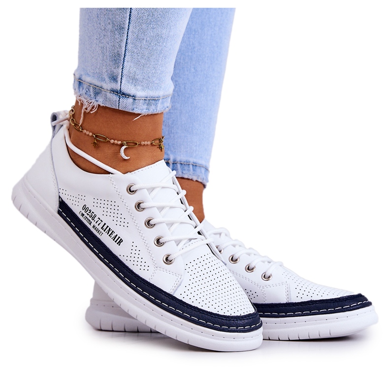 Sneakers da Donna in Pelle Bianche e Blu Navy Cloesa bianca