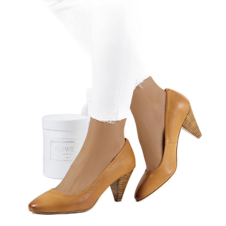 Décolleté marroni sul palo Celeste beige marrone