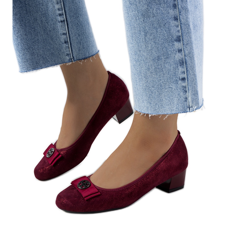 Décolleté bordeaux lucidi di Baten rosso