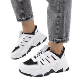 Sneakers bianche con ritagli di Heck bianco nero