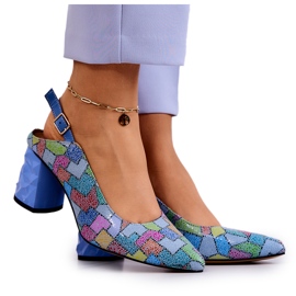 Décolleté In Pelle Su Un Bar Maciejka 05427-06 Multicolor blu