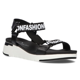 Sandali in pelle Filippo DS2169/21 Bk nero