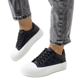 Sneakers nere sulla piattaforma Birkett nero