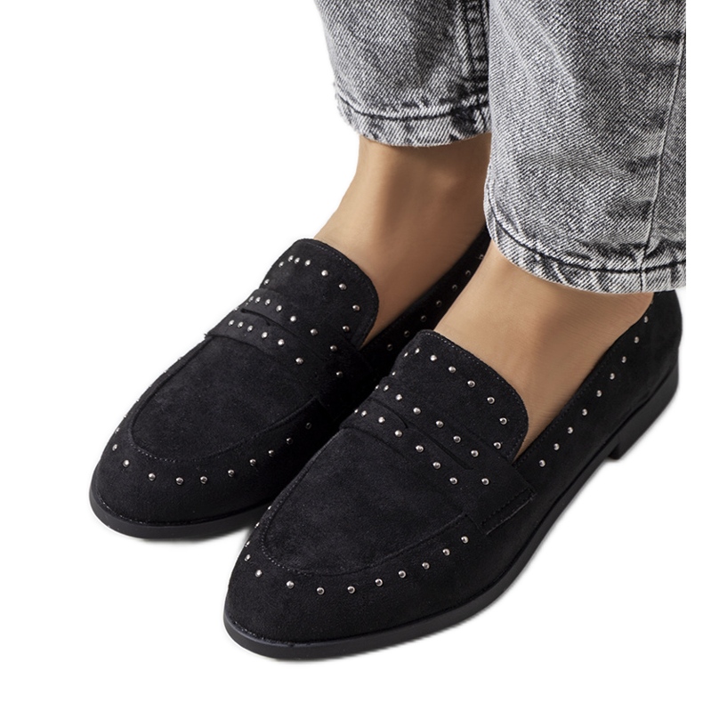 Scarpa in pelle nera con borchie Ishana nero