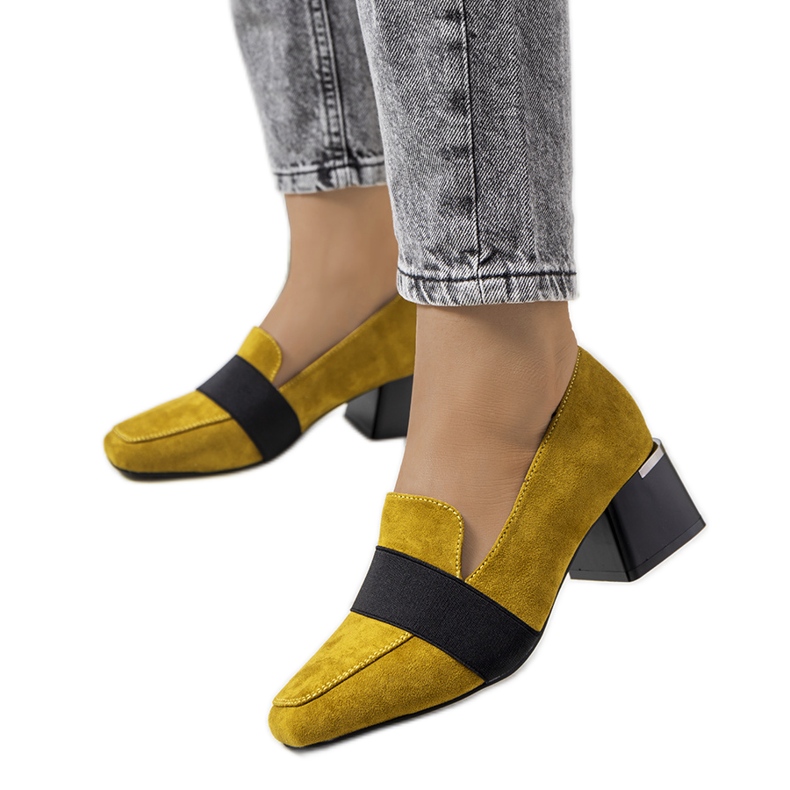 Scarpe brogue gialle sul palo Arden nero giallo