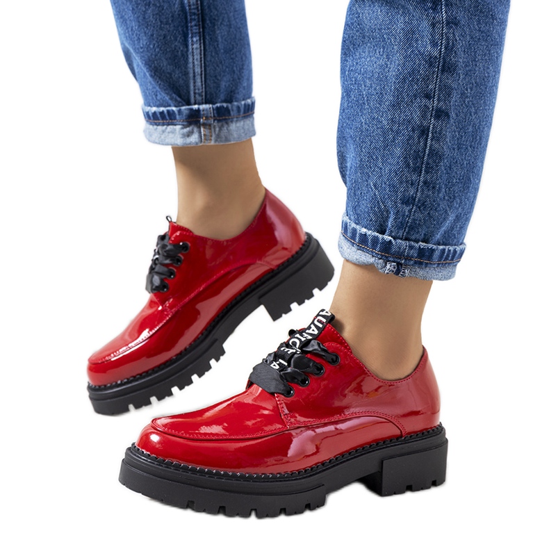 Scarpe laccate rosso Fallon