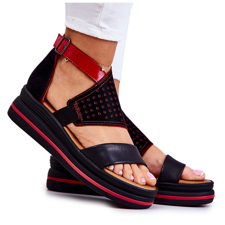 Sandali con zeppa in pelle Maciejka 05356-01 Nero e Rosso