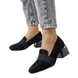 Scarpe brogue nere sul palo Arden nero