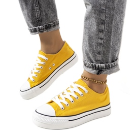 Sneakers gialle sulla piattaforma Wessel giallo