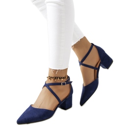 Décolleté blu navy sul palo Terra