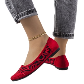 Ballerine rosse con ornamenti Selam traforati nero rosso