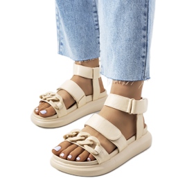 Sandali beige sulla piattaforma Zepps