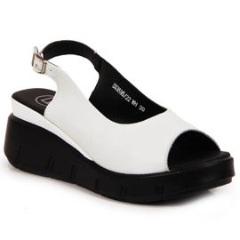Sandali in pelle sulla zeppa Filippo W PAW360A bianco