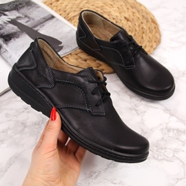 Comode scarpe da donna in pelle nere Helios 715 nero