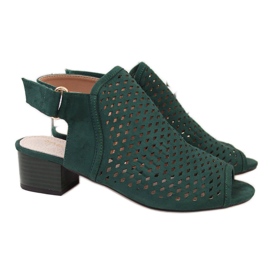 Sandalo da donna verde Sabatina traforato verde