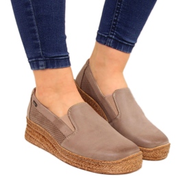 Scarpe da donna in pelle con zeppa beige Helios 350