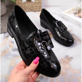 Scarpe Potocki nere laccate